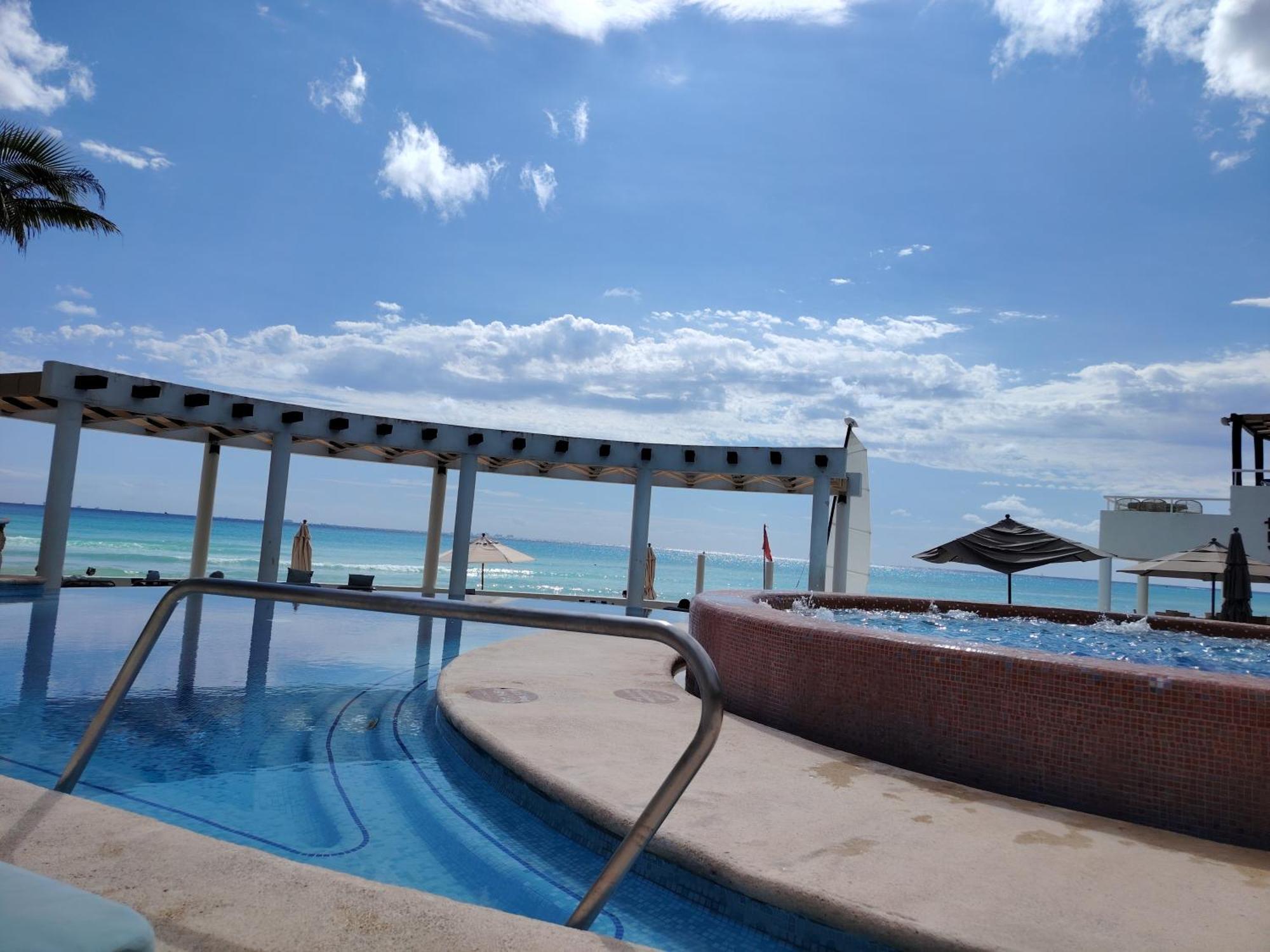 Sunset Fishermen Beach & Spa Resort プレヤデルカーメン エクステリア 写真