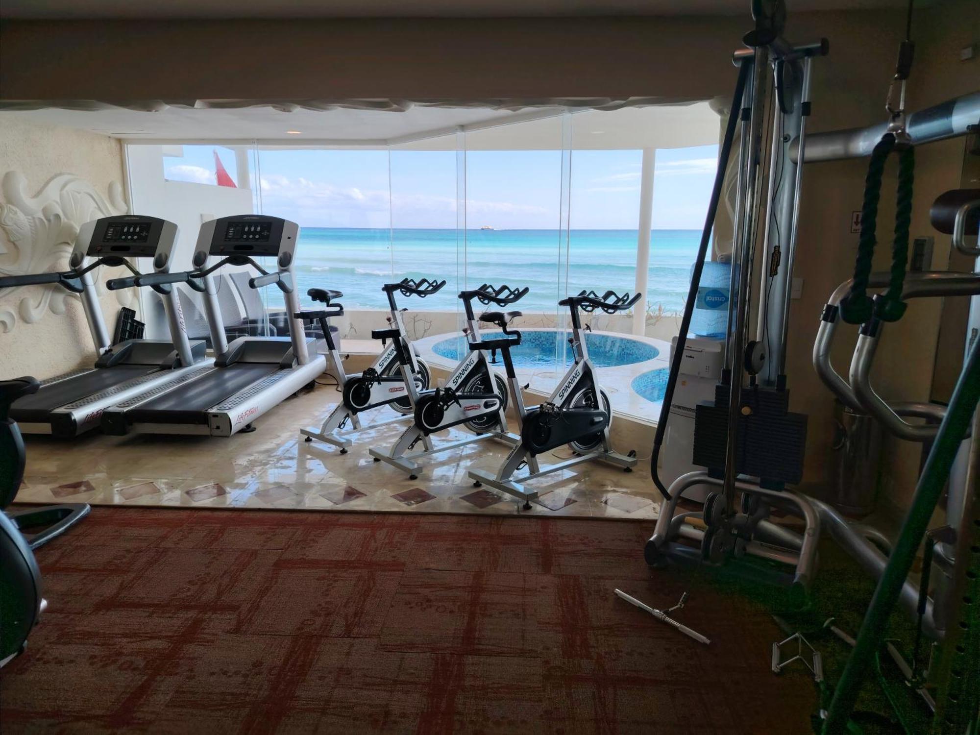 Sunset Fishermen Beach & Spa Resort プレヤデルカーメン エクステリア 写真